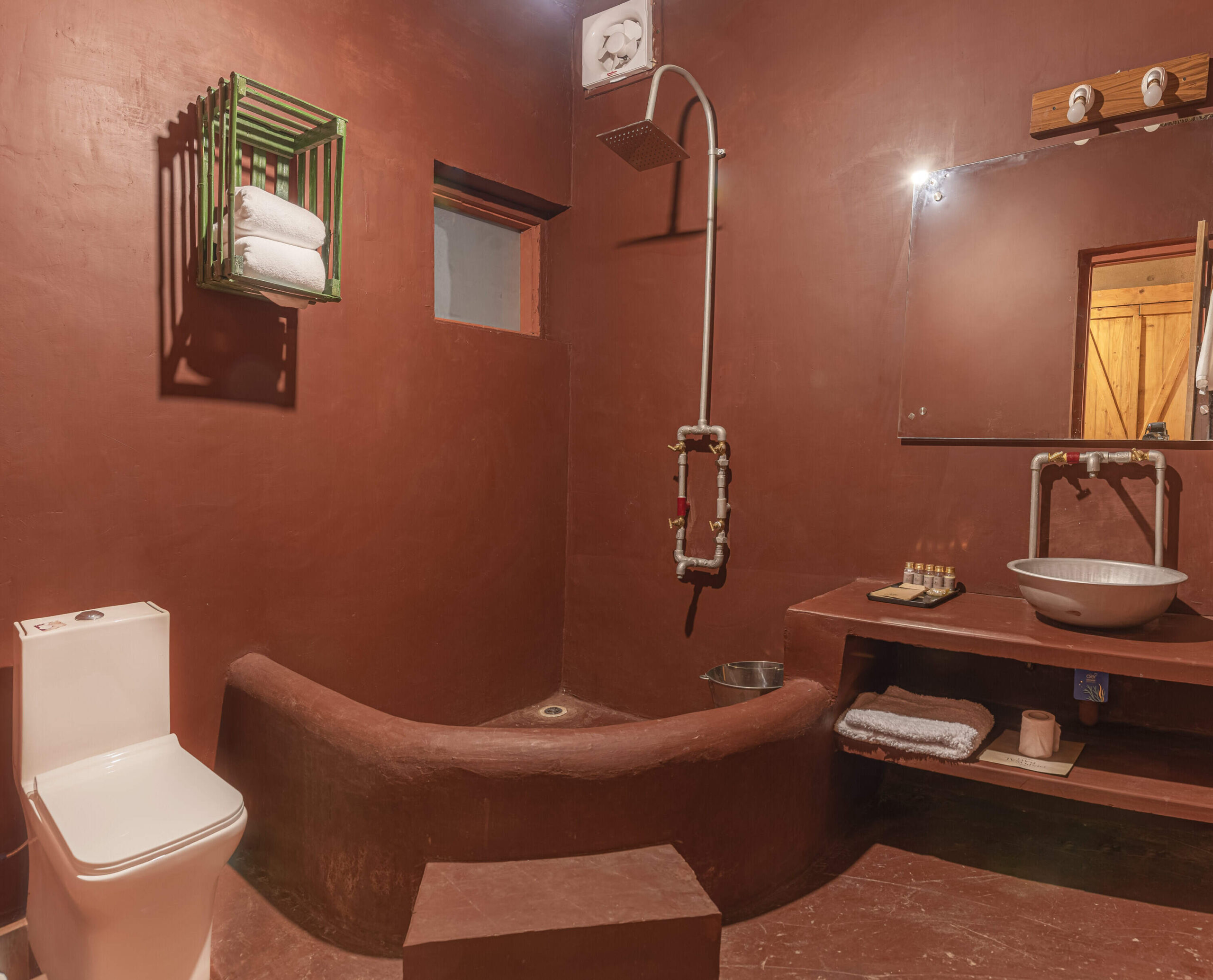 img_67da92cd3bdc01.49097436